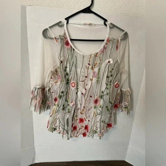 Grand and Greene sheer floral embroidered white blouse with bell sleeves size M - Picture 1 of 6